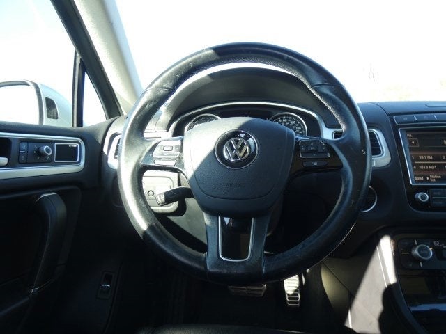 2015 Volkswagen Touareg Executive